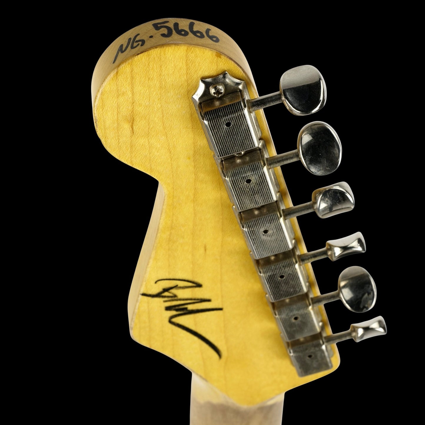 2022 Nash S-63 Mahogany Amber - 7.4lbs